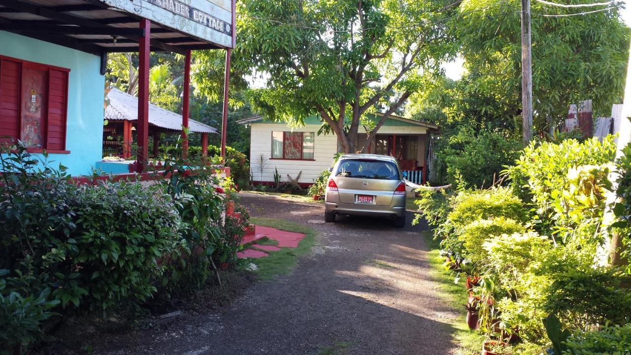 Shades Cottage Guesthouse Blue Hole Екстер'єр фото